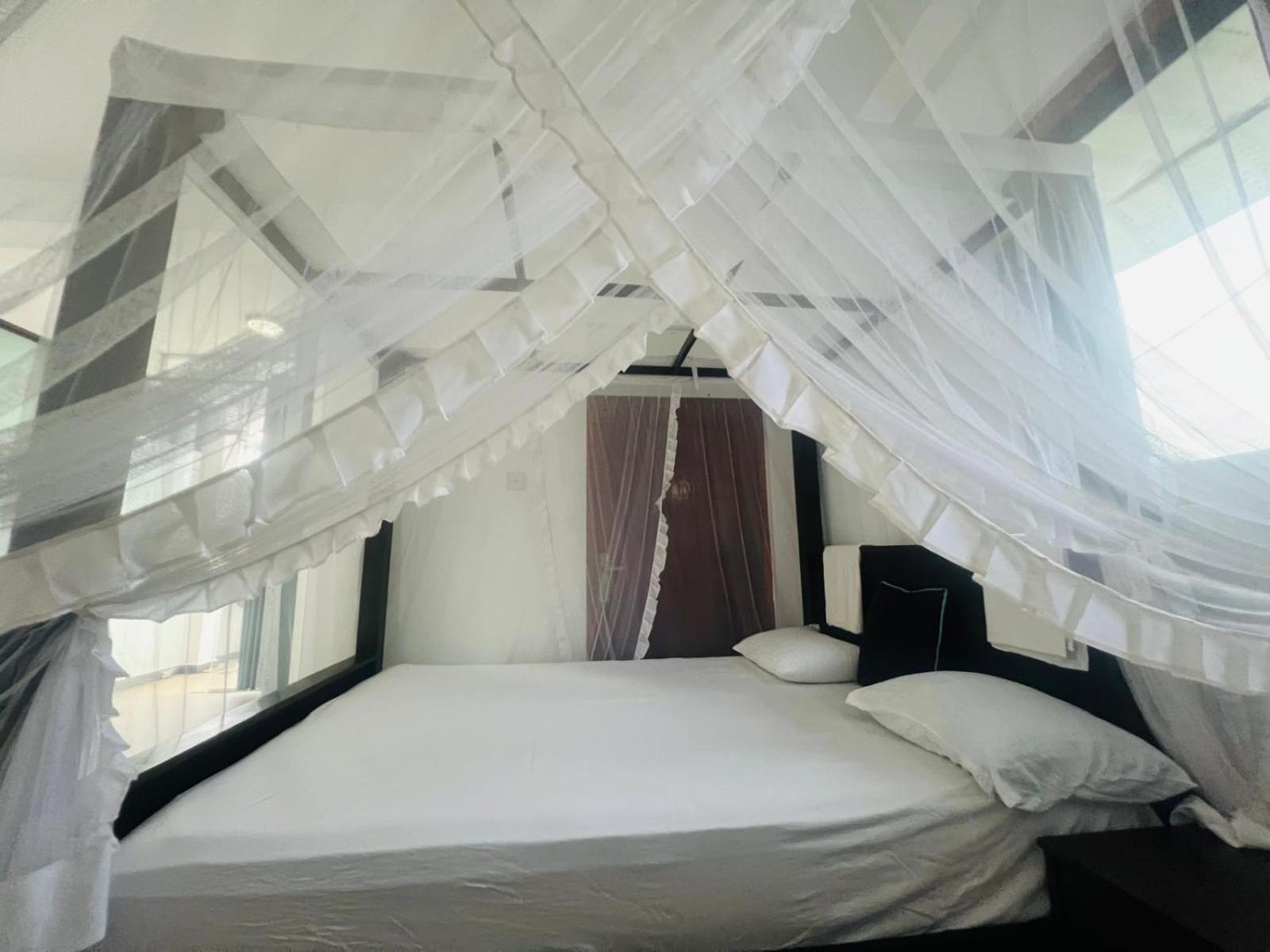Shanika Beach Inn Tangalle Exterior photo
