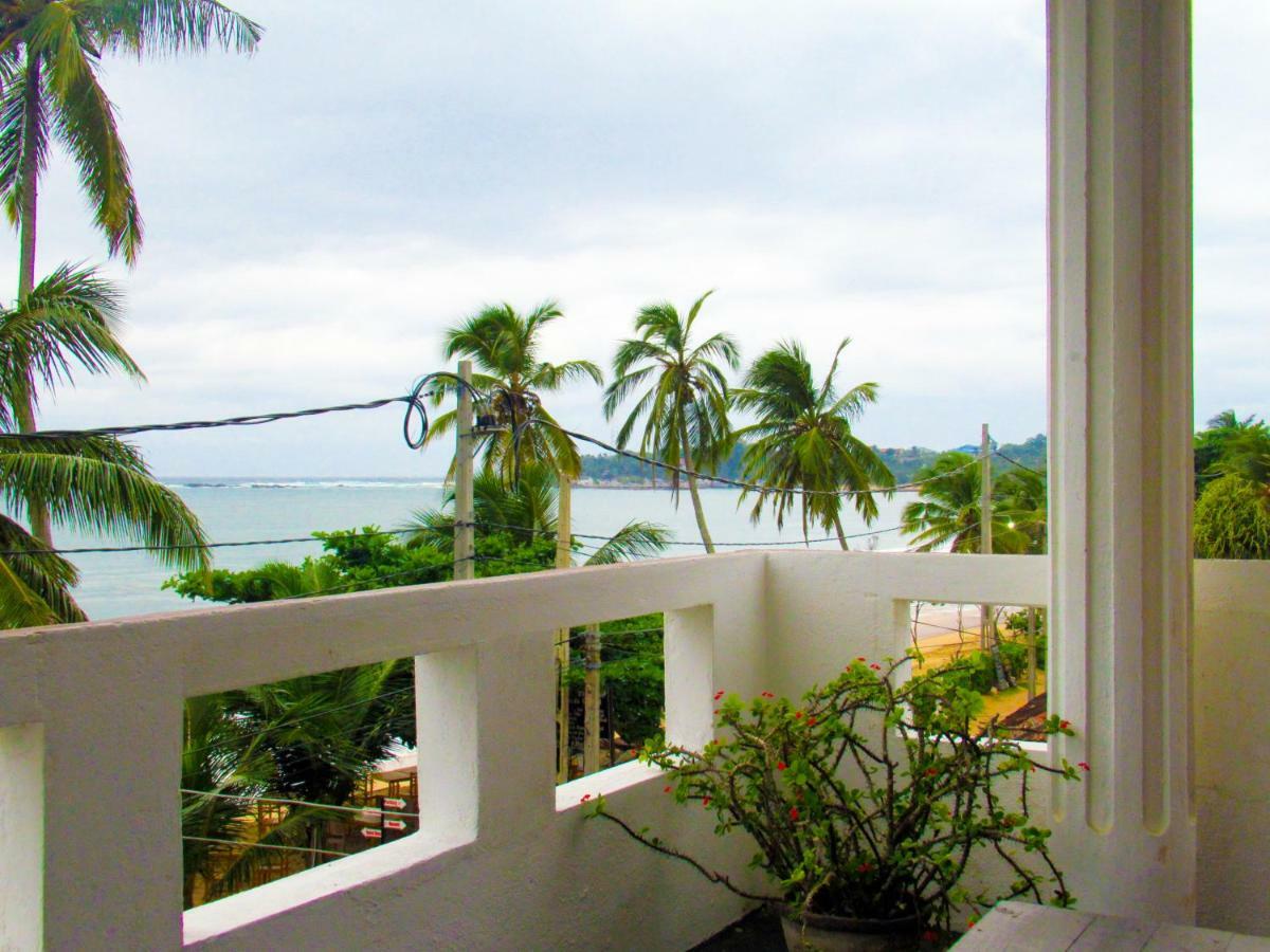 Shanika Beach Inn Tangalle Exterior photo